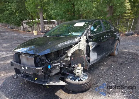 2023 Kia Forte Gt-Line z USA, uszkodzony, nr VIN 3KPF54AD2PE619396